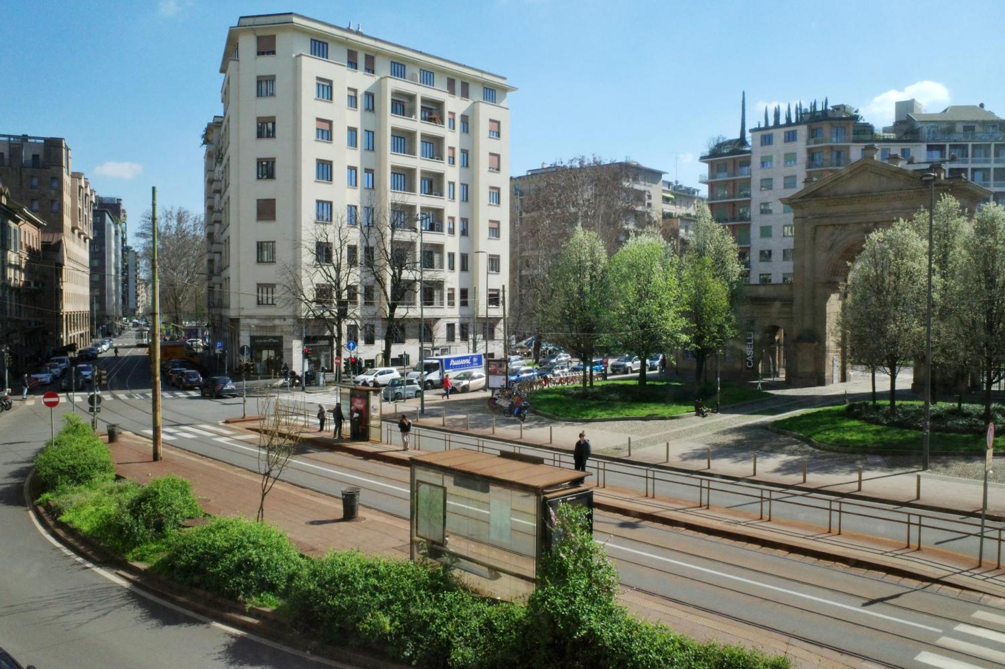 Porta Nuova Suites, Milan